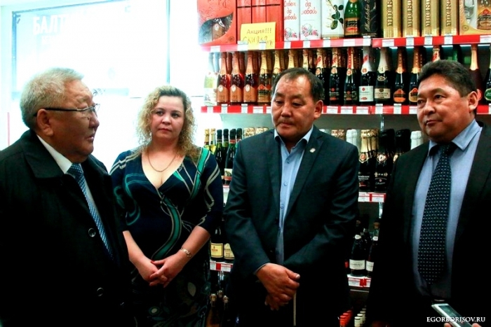 Глава Якутии хочет запретить продавать алкоголь на вынос