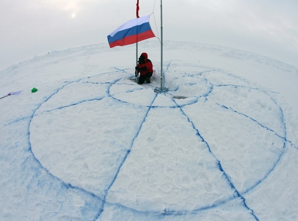 Америка боится уступить Арктику России