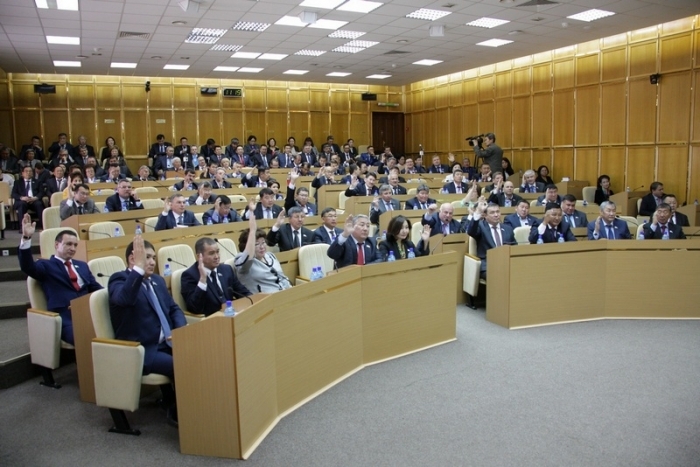 Якутия вошла в десятку самых «чиновничьих» регионов
