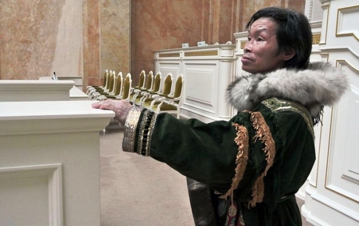 Шаманы "оскорбляют" религиозные чувства депутата из Санкт-Петербурга
