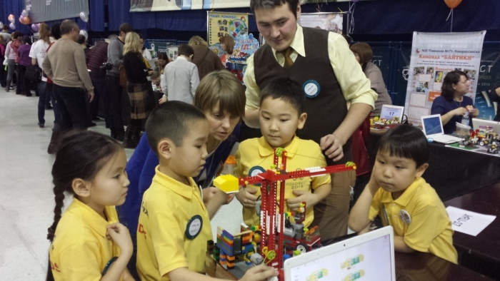 Команды из Якутии участвуют во Всероссийском робототехническом фестивале РобоФест