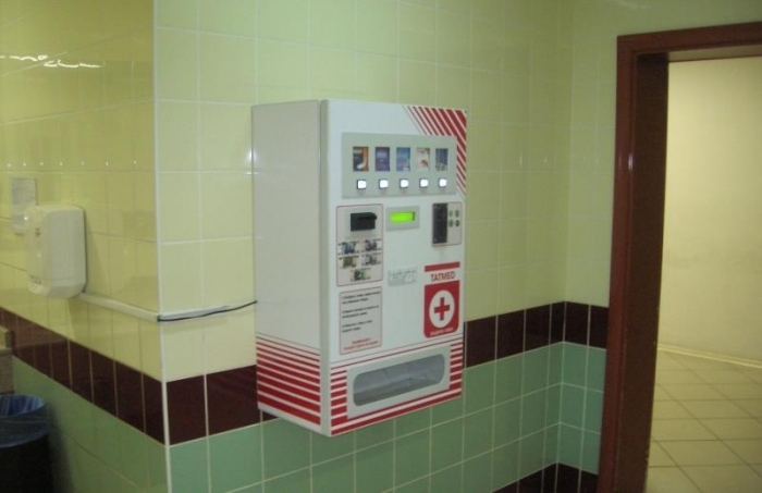 Поставят ли в общежитиях СВФУ автоматы по продаже презервативов?