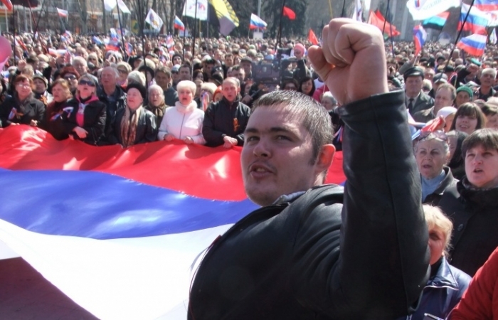 Донецкая народная республика просит Путина ввести миротворческий контингент (видео)