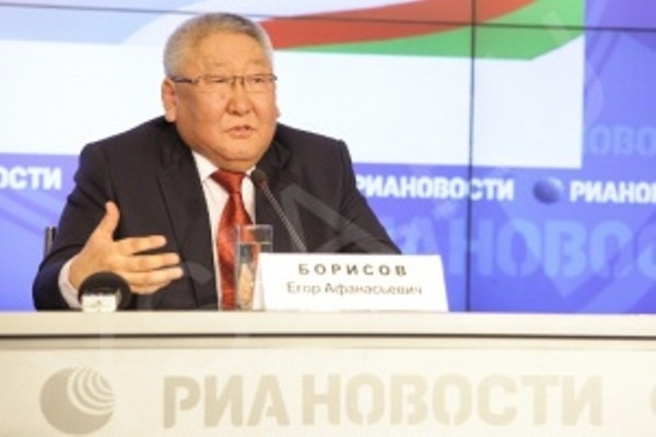 Глава Якутии против смены руководства АЛРОСА