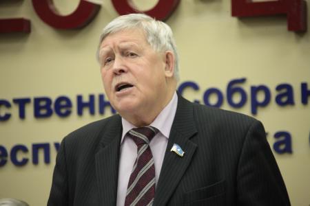 КПРФ выдвинула своего кандидата - Виктора Губарева обвиняют в сговоре 