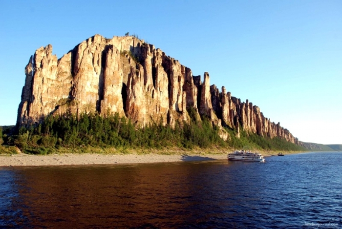 Ленские столбы входят в топ-5 самых популярных мест природы России Всемирного наследия ЮНЕСКО
