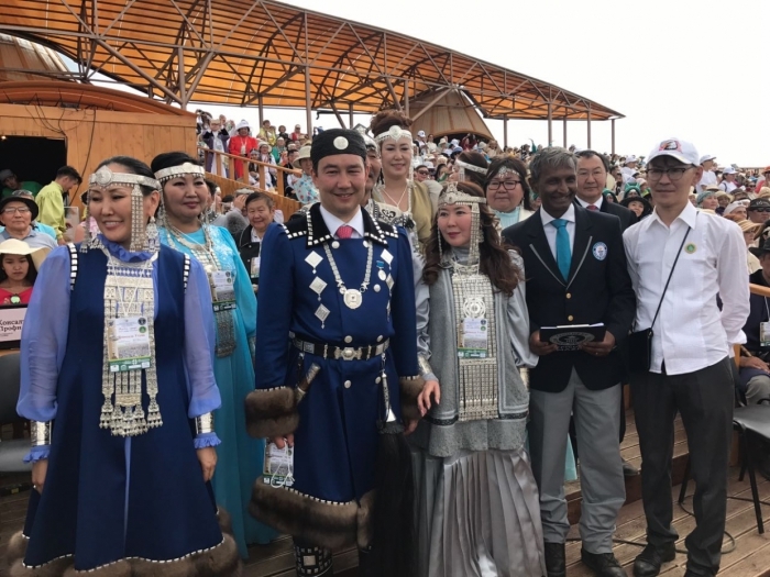 В Якутии установлен рекорд Гиннеса по самому большому числу людей в национальных костюмах