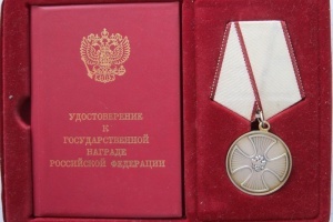 Девочку в Якутии, погибшую при спасении утопающего, наградят медалью