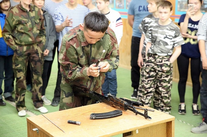 В Якутске прошли юбилейные военно-спортивной игры «Снежный барс»