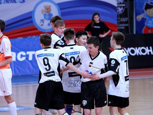 Школьники Якутска стали призерами Всероссийского чемпионата по мини-футболу