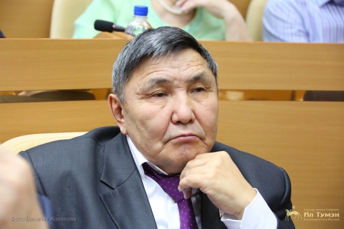 Иван Шамаев вошел в комитет Ил Тумэн по законодательству