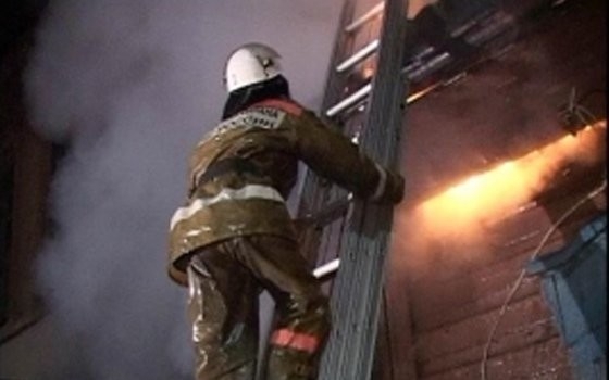 В Нерюнгри от огня пострадало административное здание