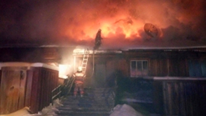 В селе Бердигестях при пожаре в жилом доме пострадала женщина