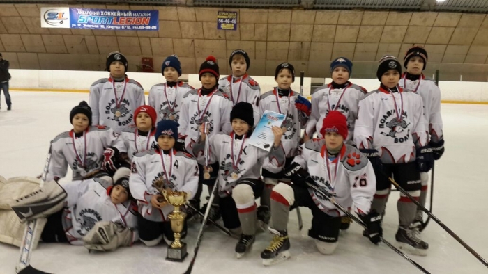 Юные хоккеисты Якутии добились победы без помощи властей