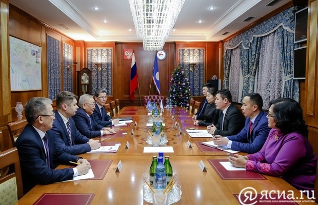 Егор Борисов принял делегацию монгольской провинции Сэлэнгэ