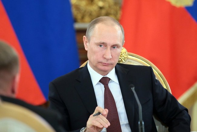 Путин пригрозил не улучшающим бизнес-климат губернаторам кадровыми мерами