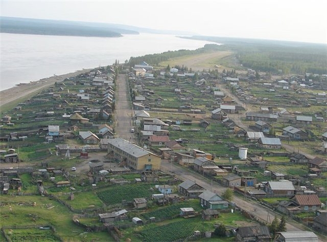 Экс-глава поселка Усть-Мая подписал фиктивные акты на 53 миллиона рублей