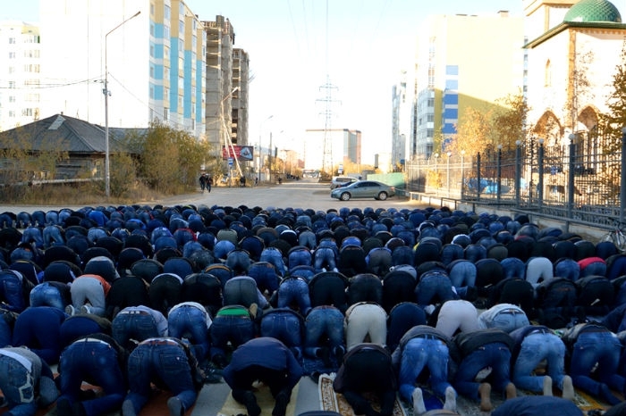 В понедельник в Якутске перекроют дороги в связи с Курбан Байрамом