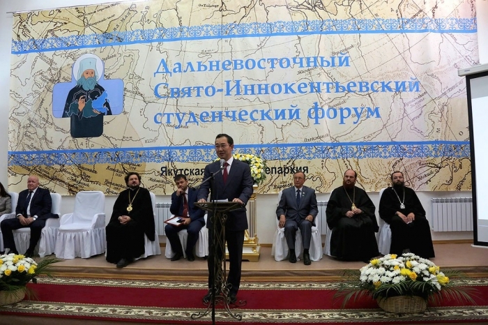 Глава Якутска поддержал диалог между студенчеством и церковью