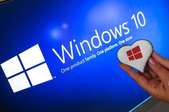 Обновление до Windows 10 стало платным с 30 июля