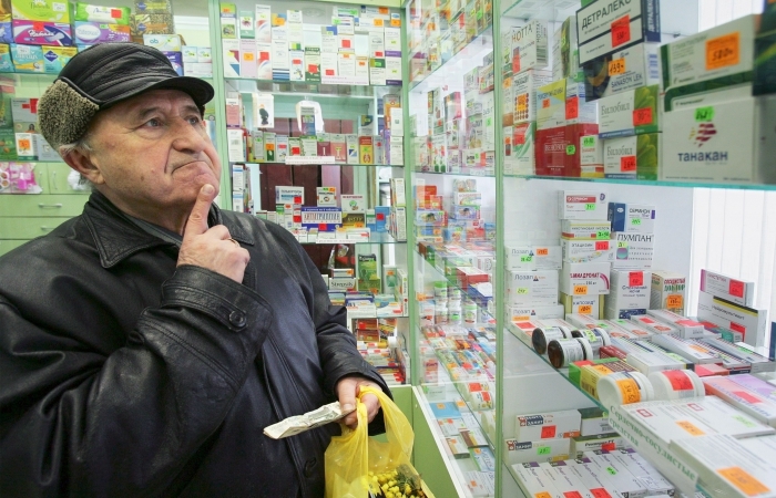 В Госдуме предлагают разрешить регионам контролировать цены на лекарства