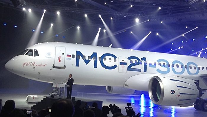 В Иркутске презентовали новейший пассажирский самолет МС-21