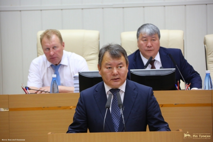 Алексей Стручков утвержден на пост зампреда правительства и министра экономики Якутии