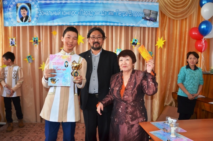В память о талантливом якутянине прошел конкурс – «парад звезд»