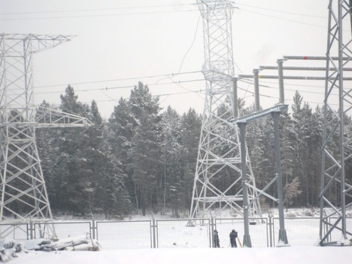 Энергетики восстанавливают работу подстанции в селе Эмиссы