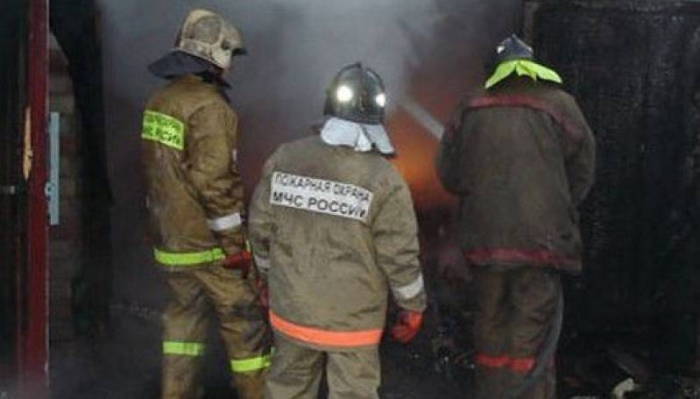 На улице Пристанская в Якутске сгорел частый дом