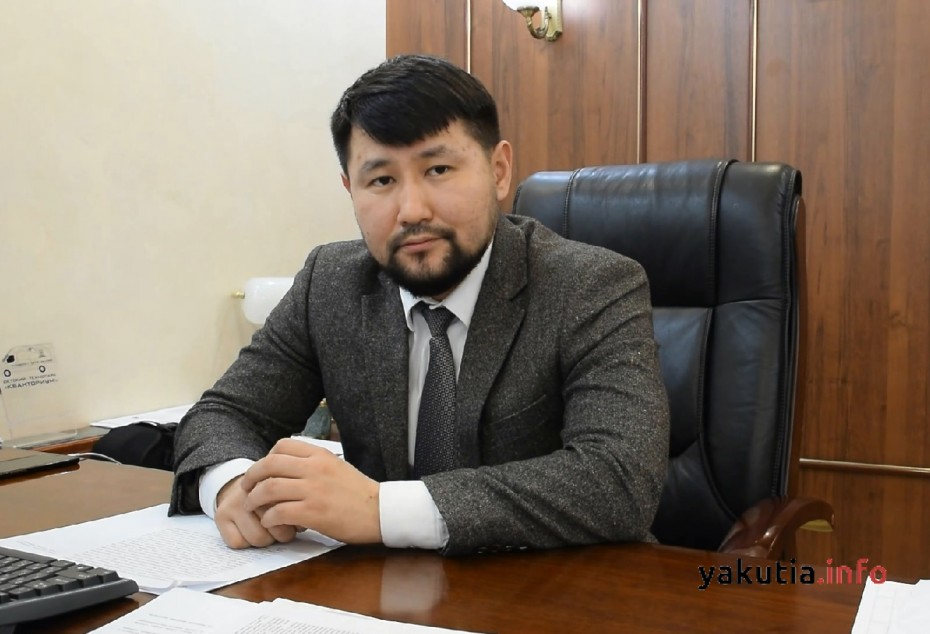 Депутаты Гордумы утвердили Евгения Григорьева временно исполняющим обязанности мэра Якутска