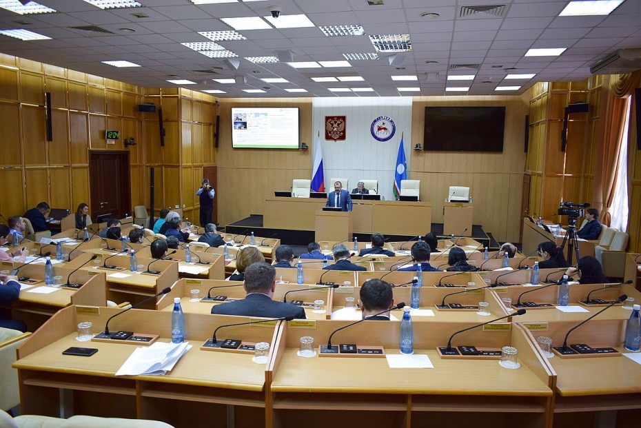 Какие депутаты – такие законы: В Якутии призывают к сохранению самостоятельности местного парламента Ил Тумэн