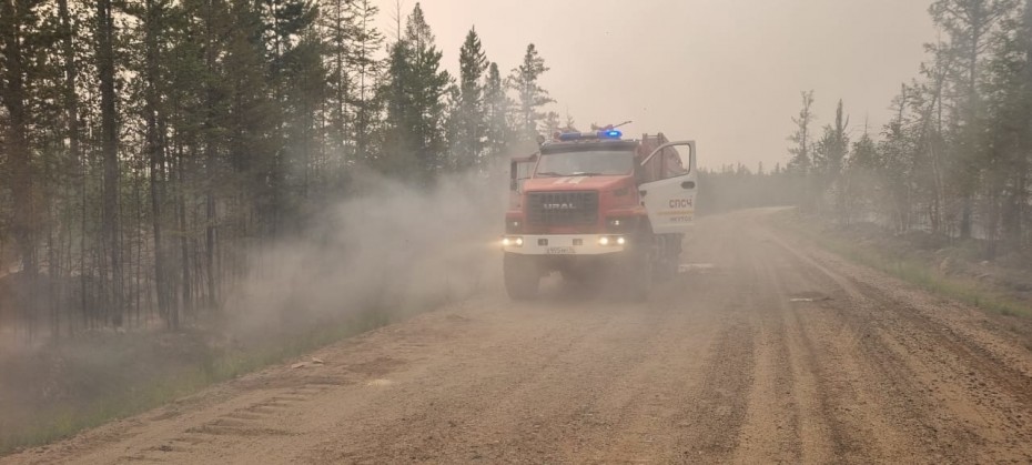 264 лесных пожара действуют в Якутии