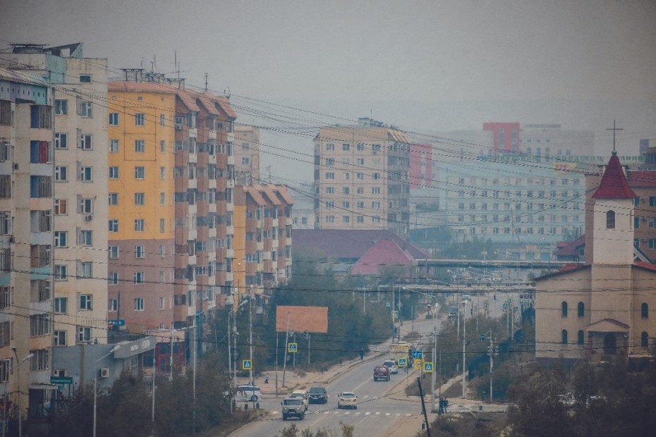 Продолжаем дышать дымом: Роспотребнадзор фиксирует загрязнение воздуха в Якутске