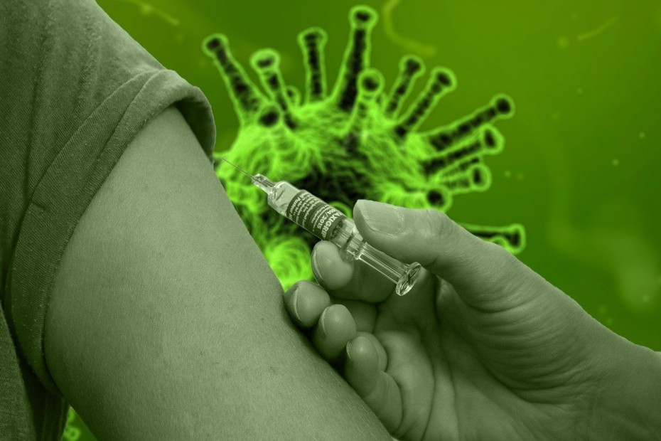 В Петербурге объявлено об обязательной вакцинации от ковида