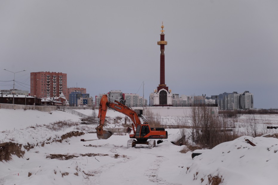 Фотофакт: В Якутске идет строительство городского коллектора №3