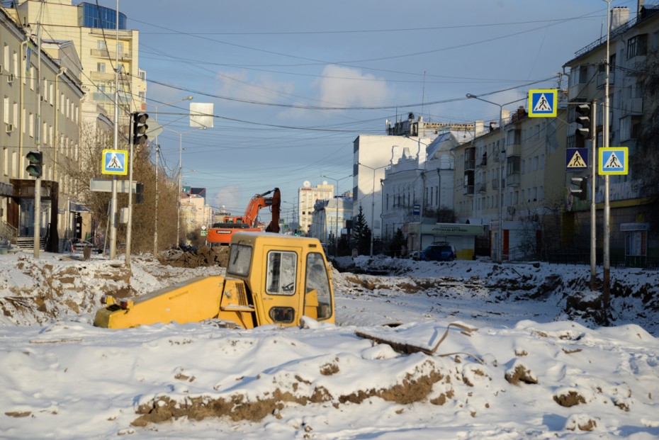 В Якутске идет реконструкция проспекта Ленина. Фотографии