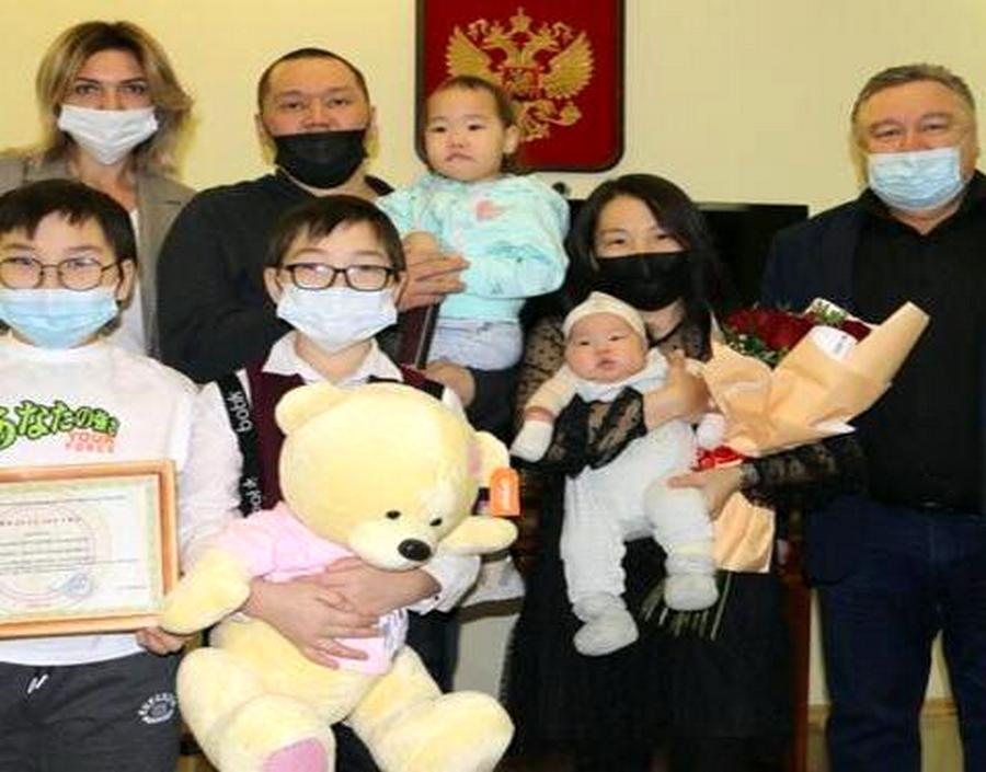 В Якутии родился 10-тысячный малыш