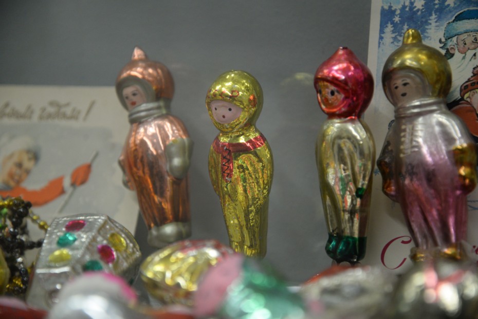 Винтажный Новый год: В парке «Россия – моя история» открылась выставка советских елочных игрушек