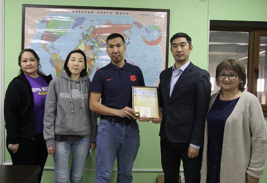 «Спасибо за патриотизм и ответственность!»: Отмечены предприниматели, помогавшие в тушении лесных пожаров в Якутии