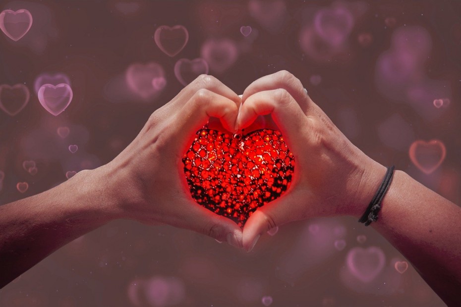 Депутат Госдумы назвала День Святого Валентина "вражеским мракобесием"