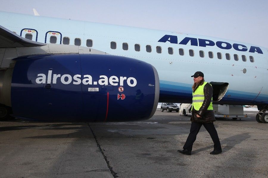 Вернуть деньги за авиабилеты могут пассажиры отмененных из-за закрытия аэропортов рейсов АК «АЛРОСА»
