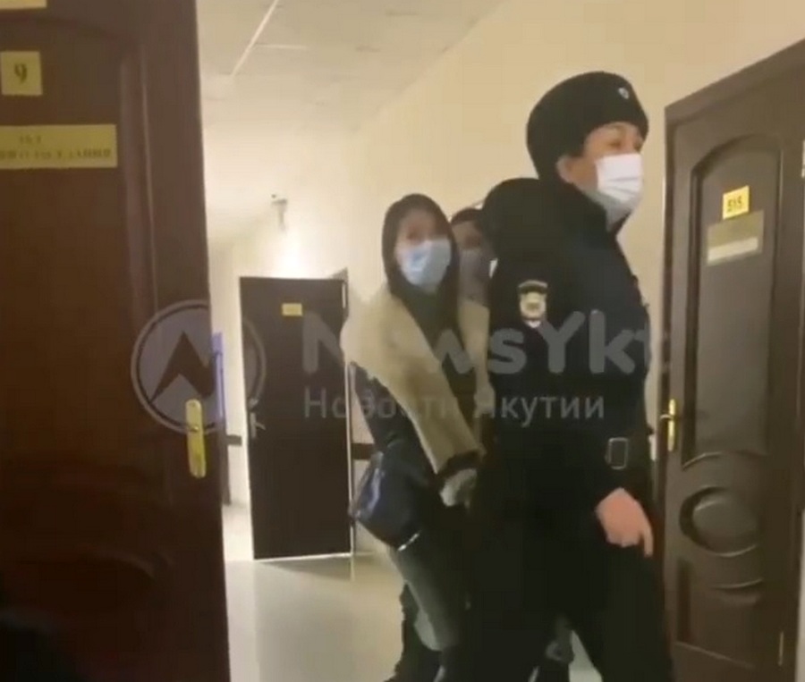 СМИ: Сусанна Рожина раскаялась в суде — ей назначен домашний арест