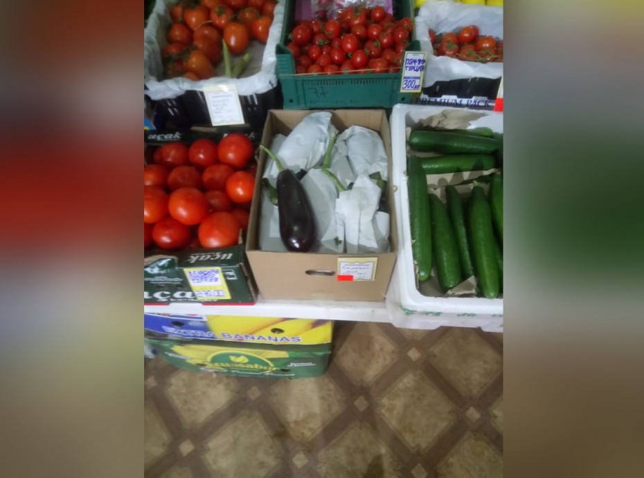 Киоски «Фрукты и овощи» проверила админкомиссия Якутска
