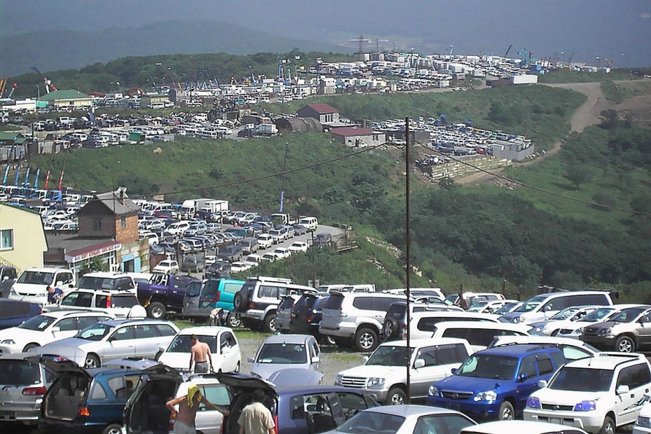 Рынок японских подержанных автомобилей уже реагирует на санкции из-за признания ДНР и ЛНР