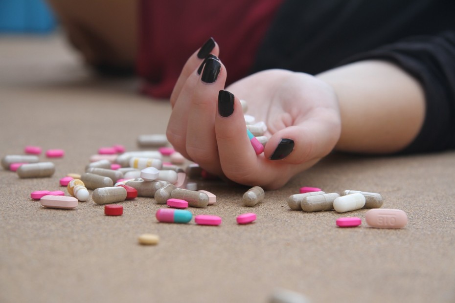 Врачи заявили о недостатке свыше 80 лекарств в аптеках