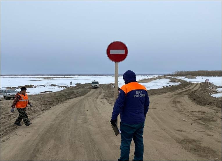 МЧС Якутии:  В республике запрещена эксплуатация 23 ледовых переправ