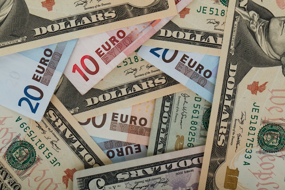 Валютчики: В РФ будут бороться с теневым оборотом валюты