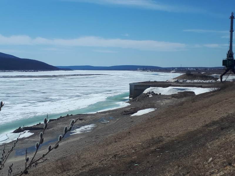 На реке Лена наблюдается густой ледоход