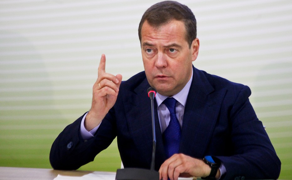 Медведев заявил о возможности ядерной войны